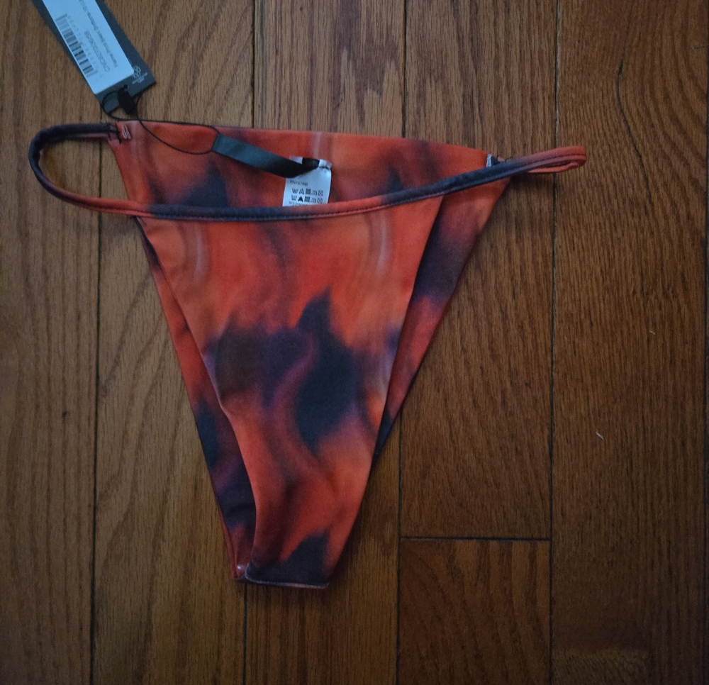 PrettyLittleThing Orange & Black Tie-Dye Bikini Bottom